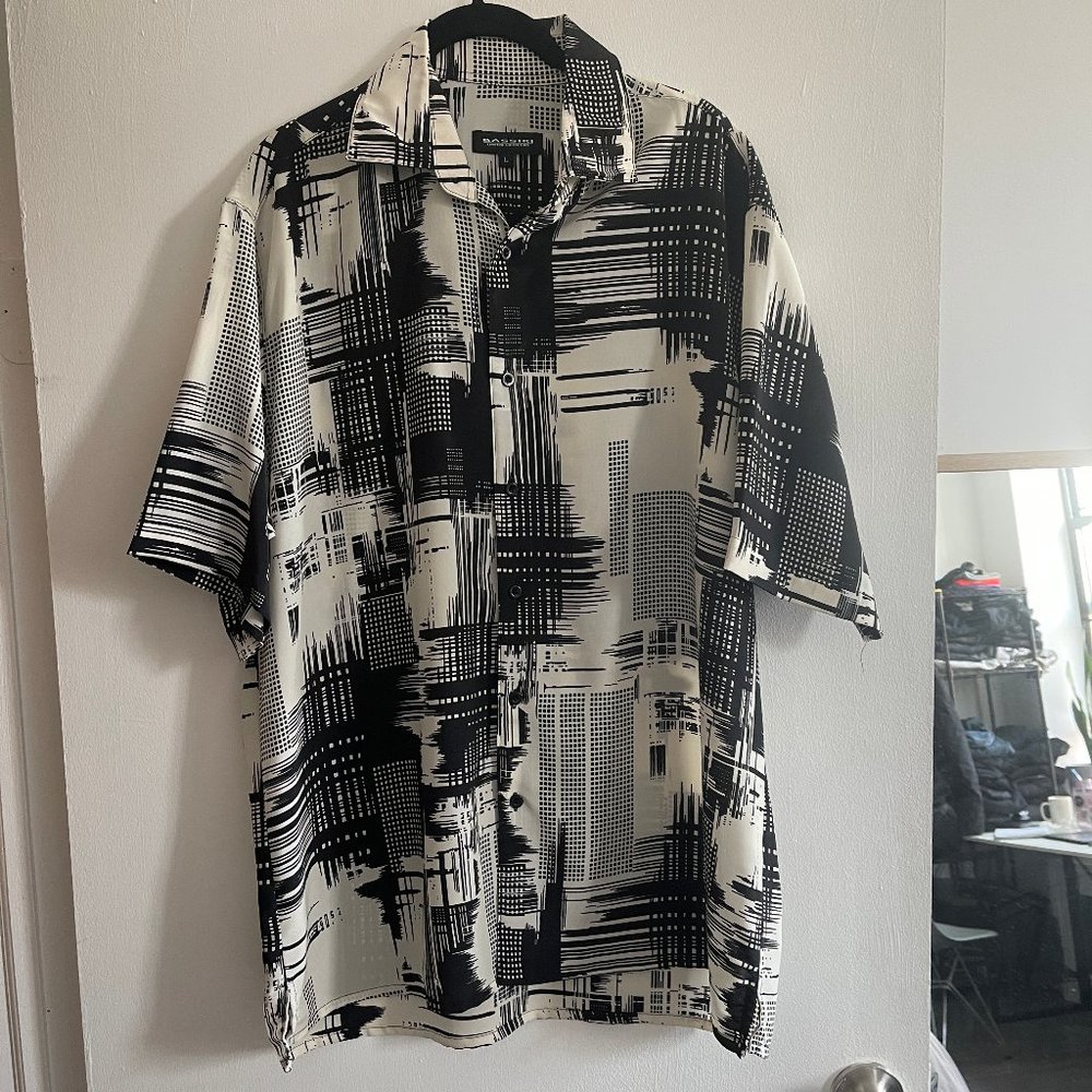 BASSIRI MENS TEXTURED SHORT SLEEVE CASUAL BUTTON UP - LARGE